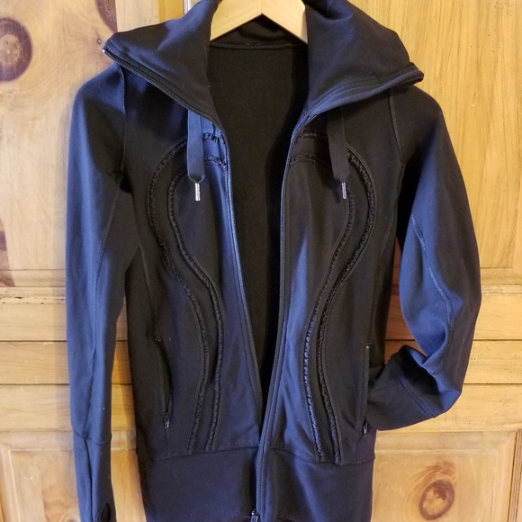 lululemon athletica Jackets & Blazers - Lululemon athletics Jacket